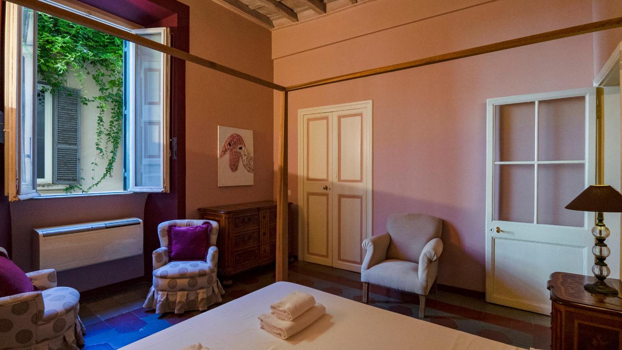 Apartamento Campo De' Fiori Pinky House